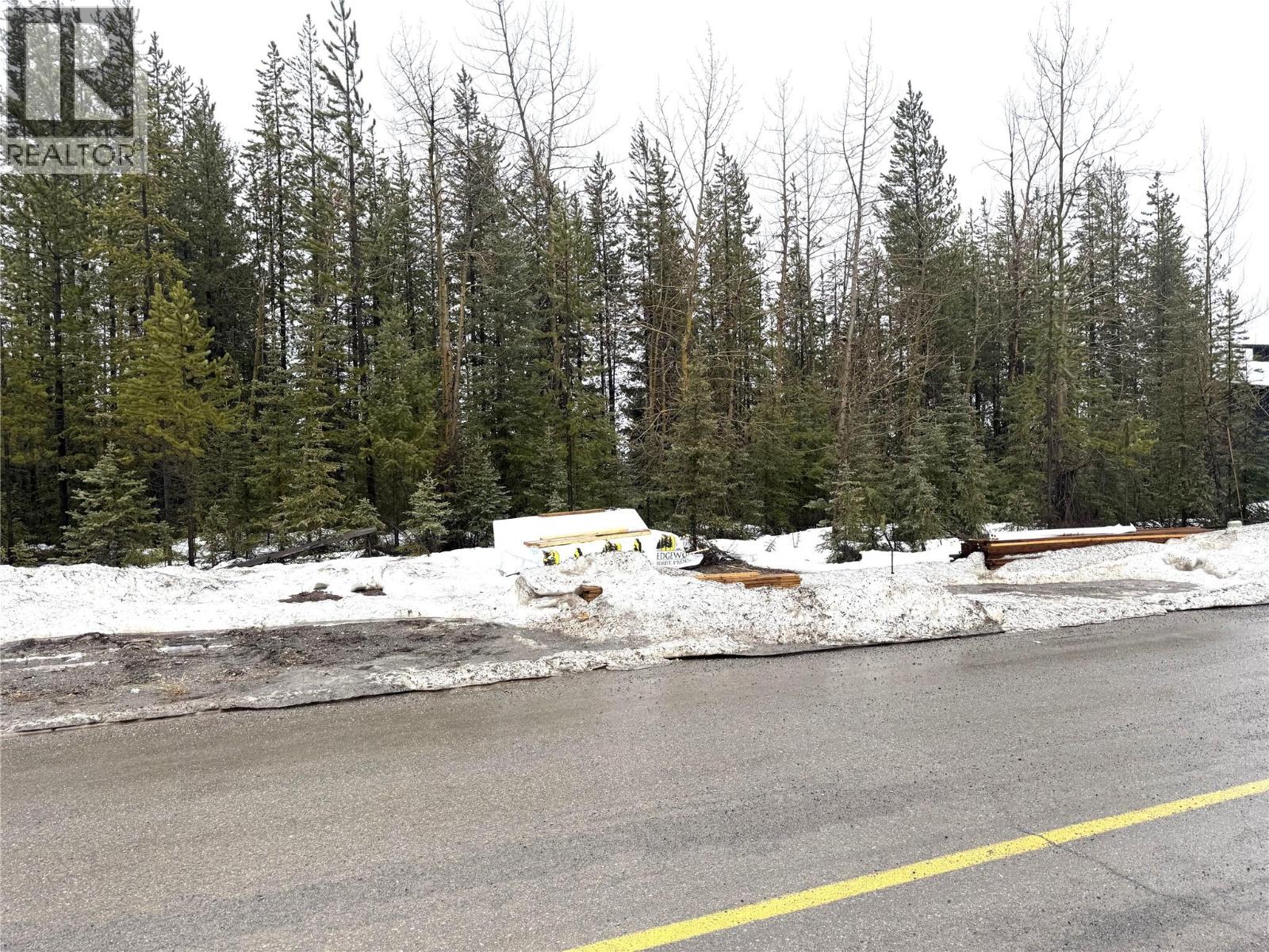 3 DALLAS Place, Elkford