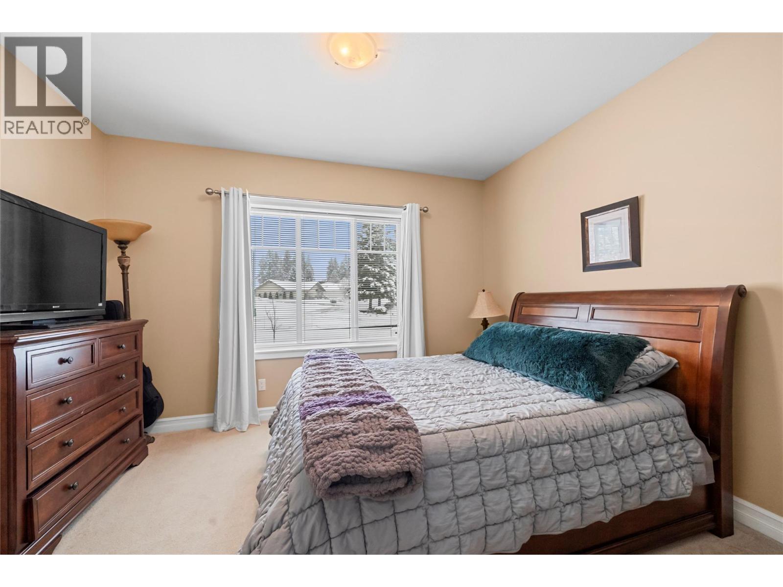  2635 Golf View Place, Blind Bay