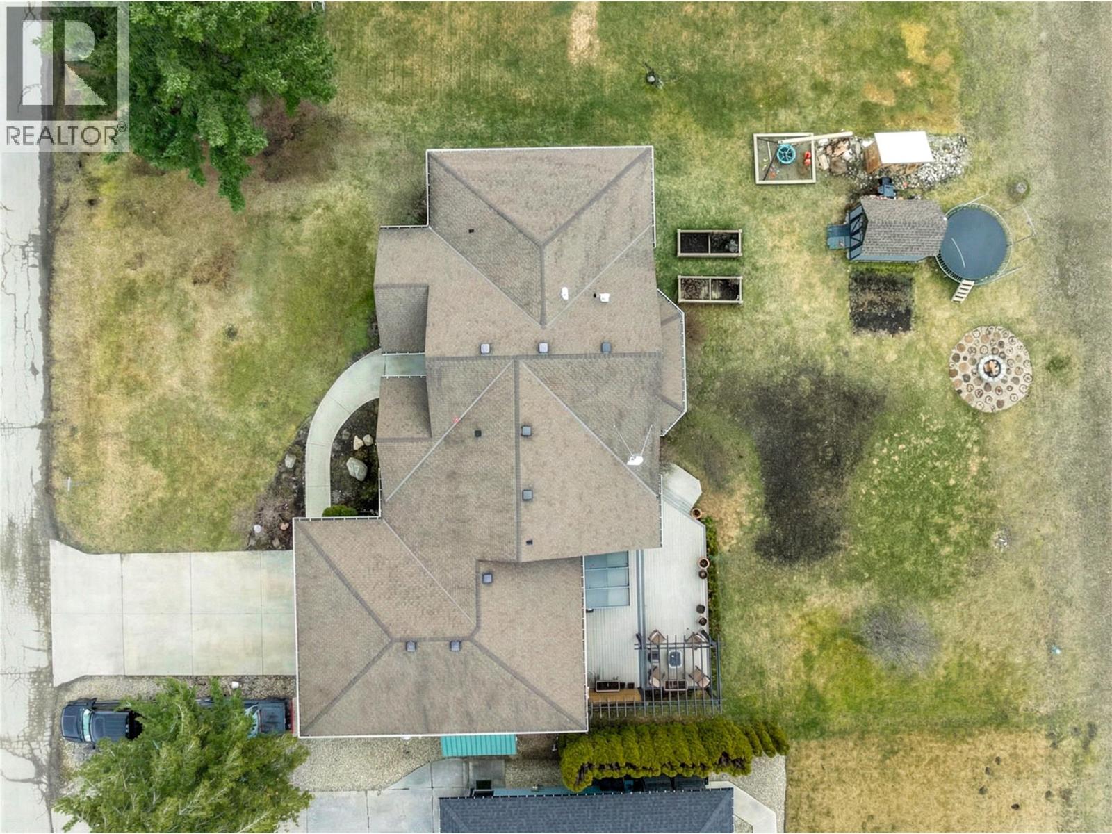  2635 Golf View Place, Blind Bay