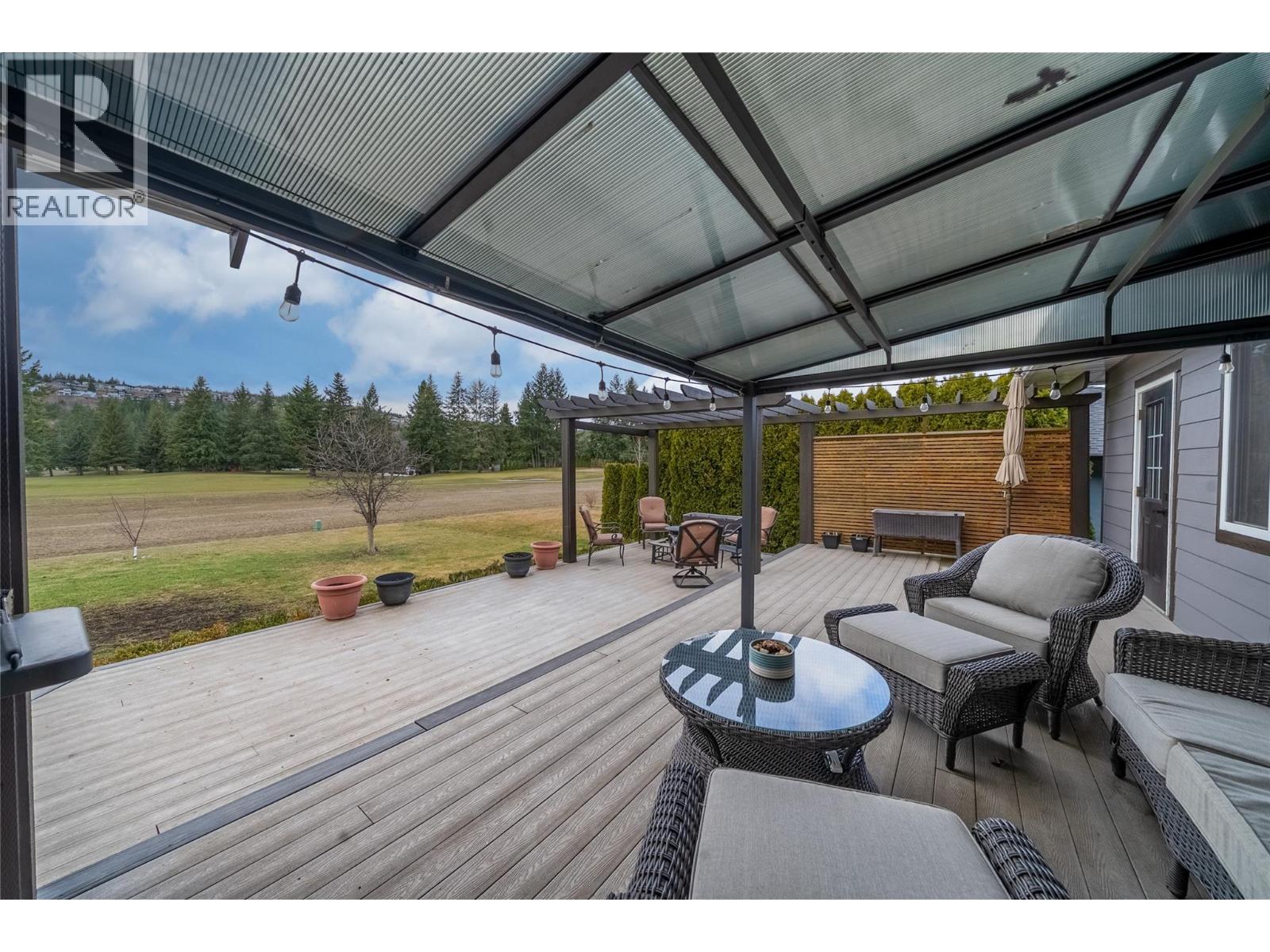  2635 Golf View Place, Blind Bay