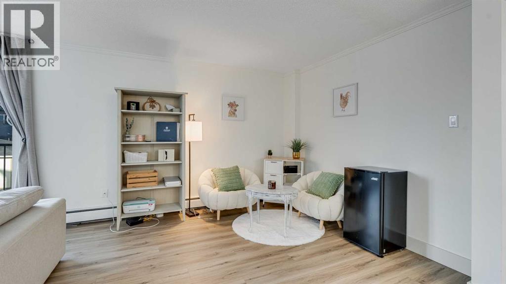 Single Family House for Sale in    Avenue NW West Hillhurst Calgary 