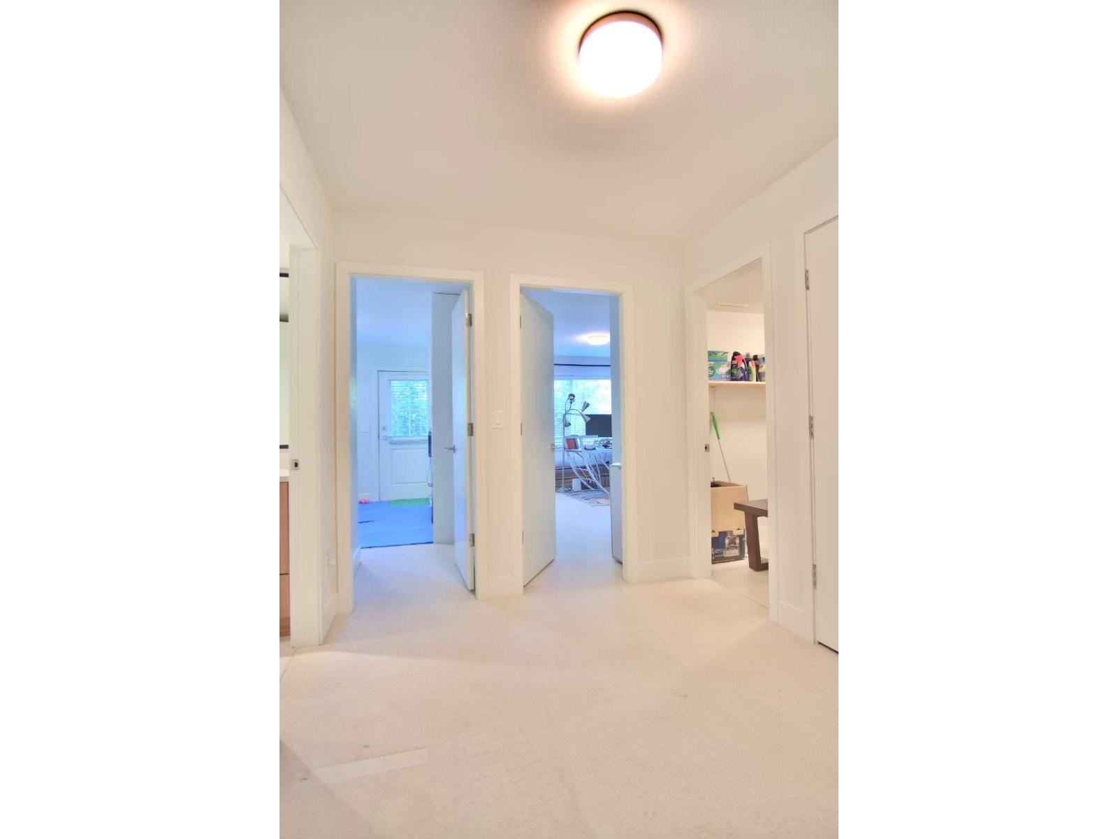 16 8217 204B STREET, Langley