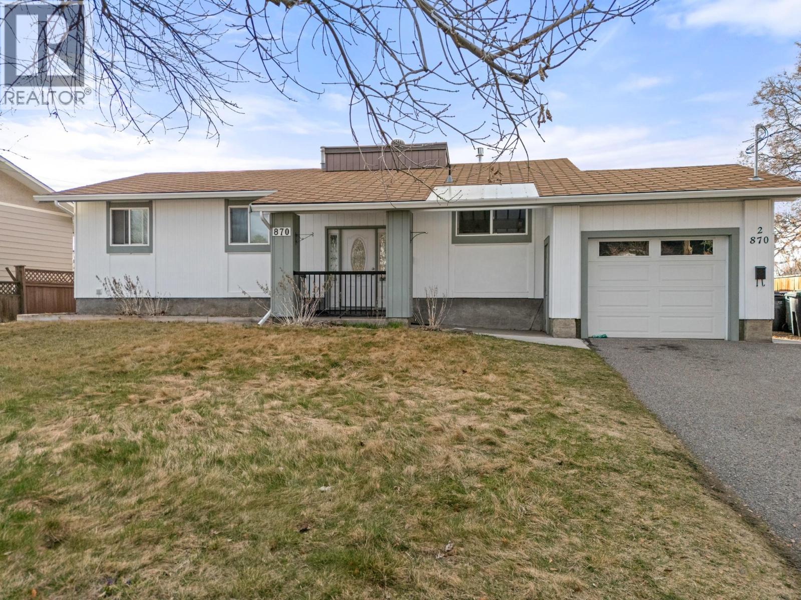  870 Dougall Road South, Kelowna