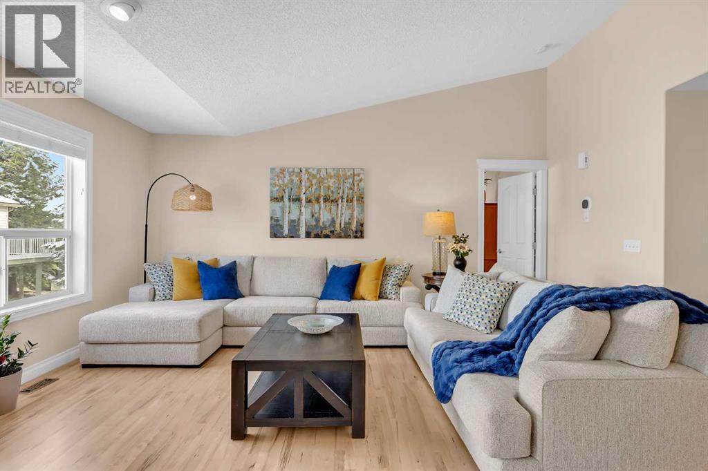 Single Family House for Sale in  Mt Douglas Villas SE McKenzie Lake Calgary 