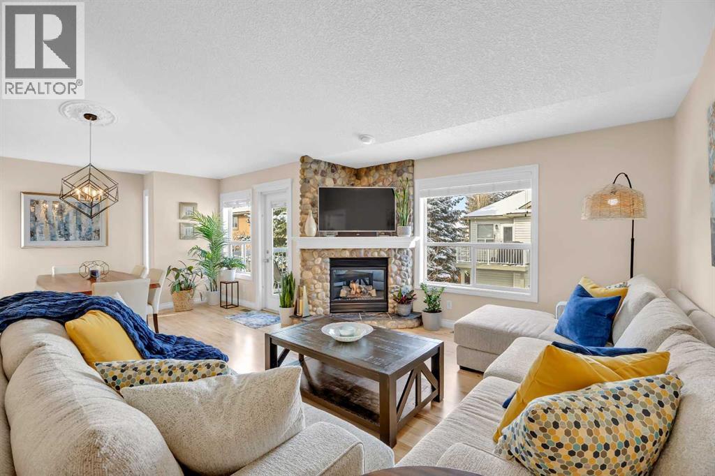 Single Family House for Sale in  Mt Douglas Villas SE McKenzie Lake Calgary 