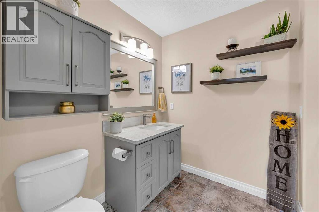 Single Family House for Sale in  Mt Douglas Villas SE McKenzie Lake Calgary 