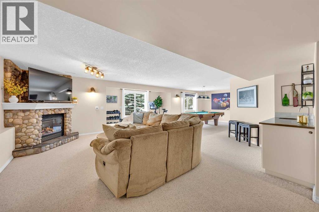 Single Family House for Sale in  Mt Douglas Villas SE McKenzie Lake Calgary 