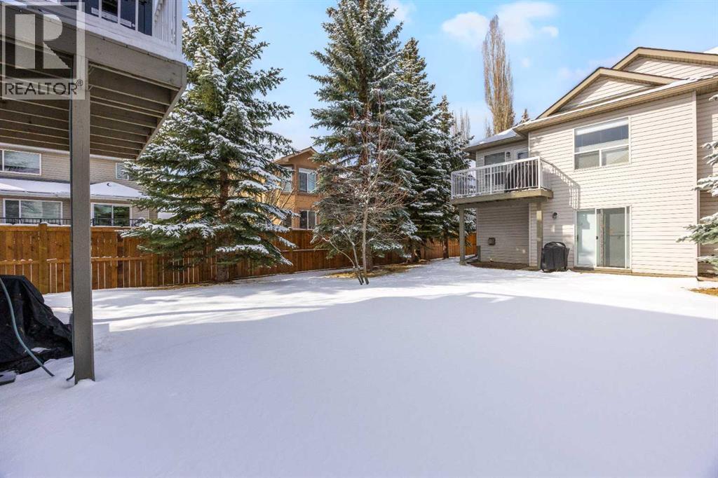 Single Family House for Sale in  Mt Douglas Villas SE McKenzie Lake Calgary 