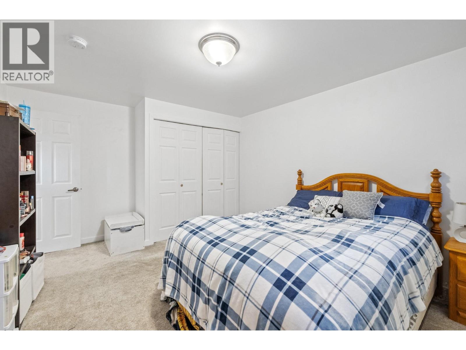  870 Dougall Road South, Kelowna