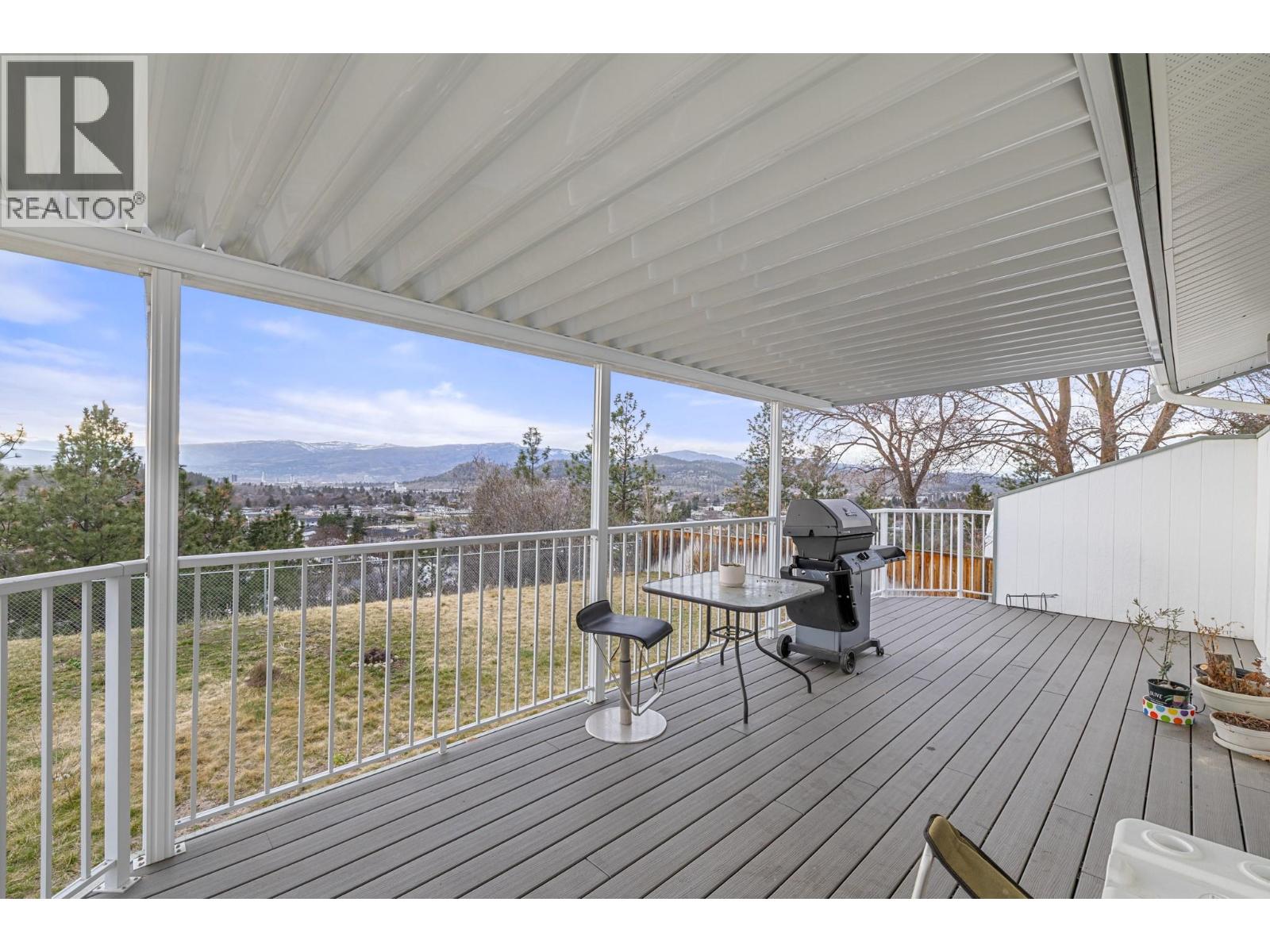  870 Dougall Road South, Kelowna