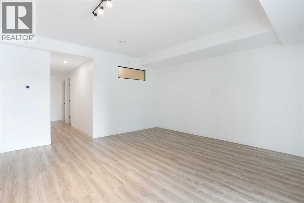 Single Family House for Sale in   nd Avenue SW Eau Claire Calgary 