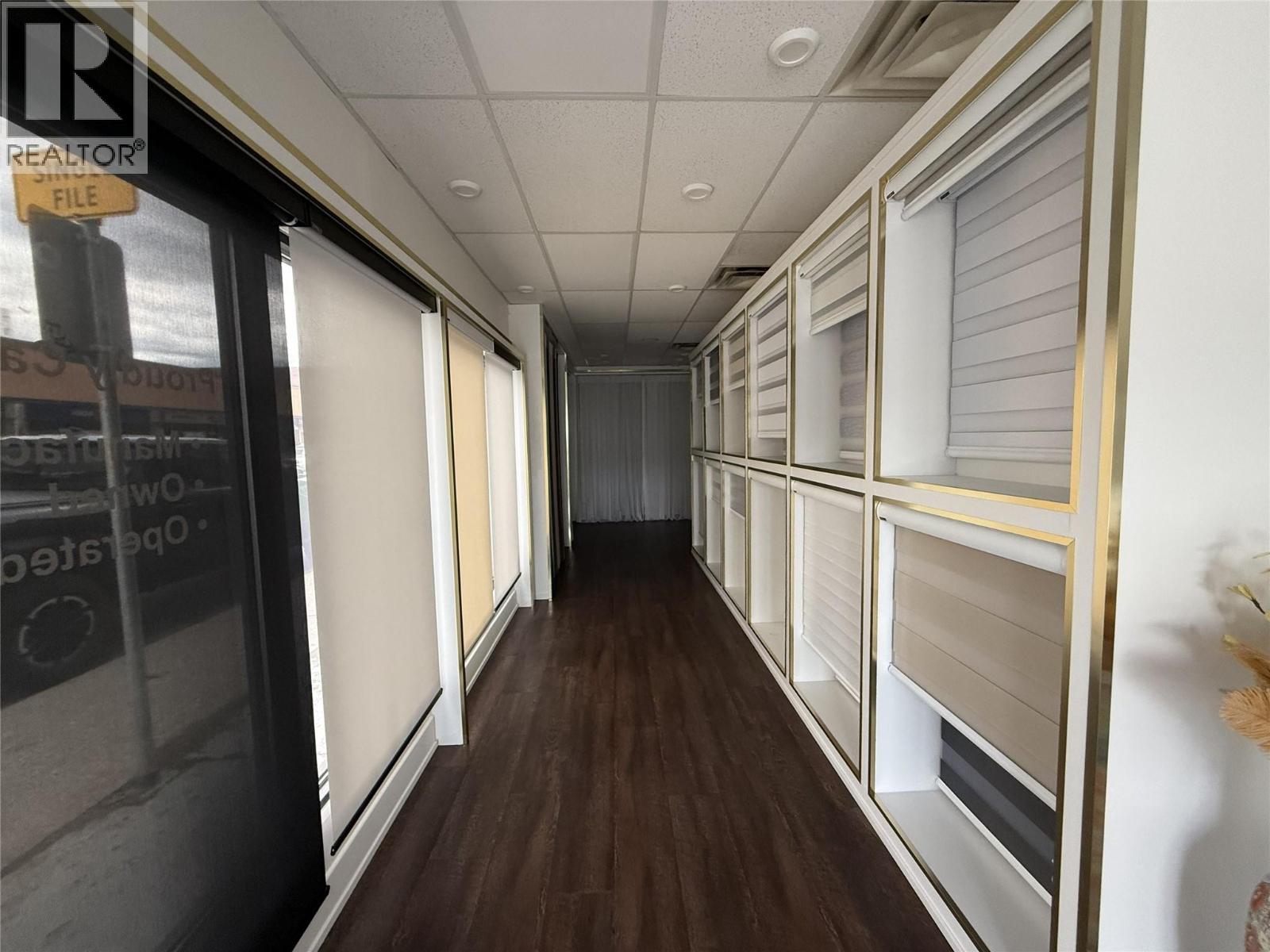  595 Lawrence Avenue, Kelowna