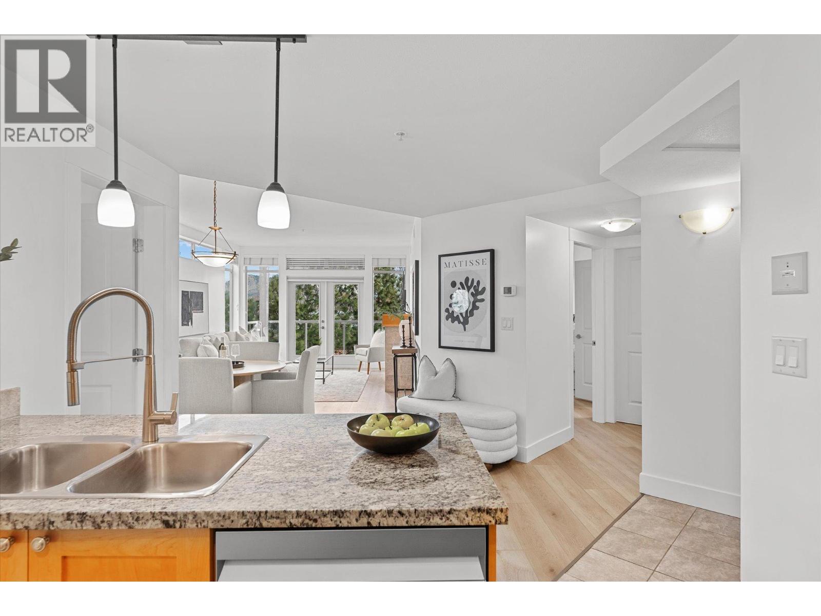 4205 Gellatly Road Unit# 305, West Kelowna