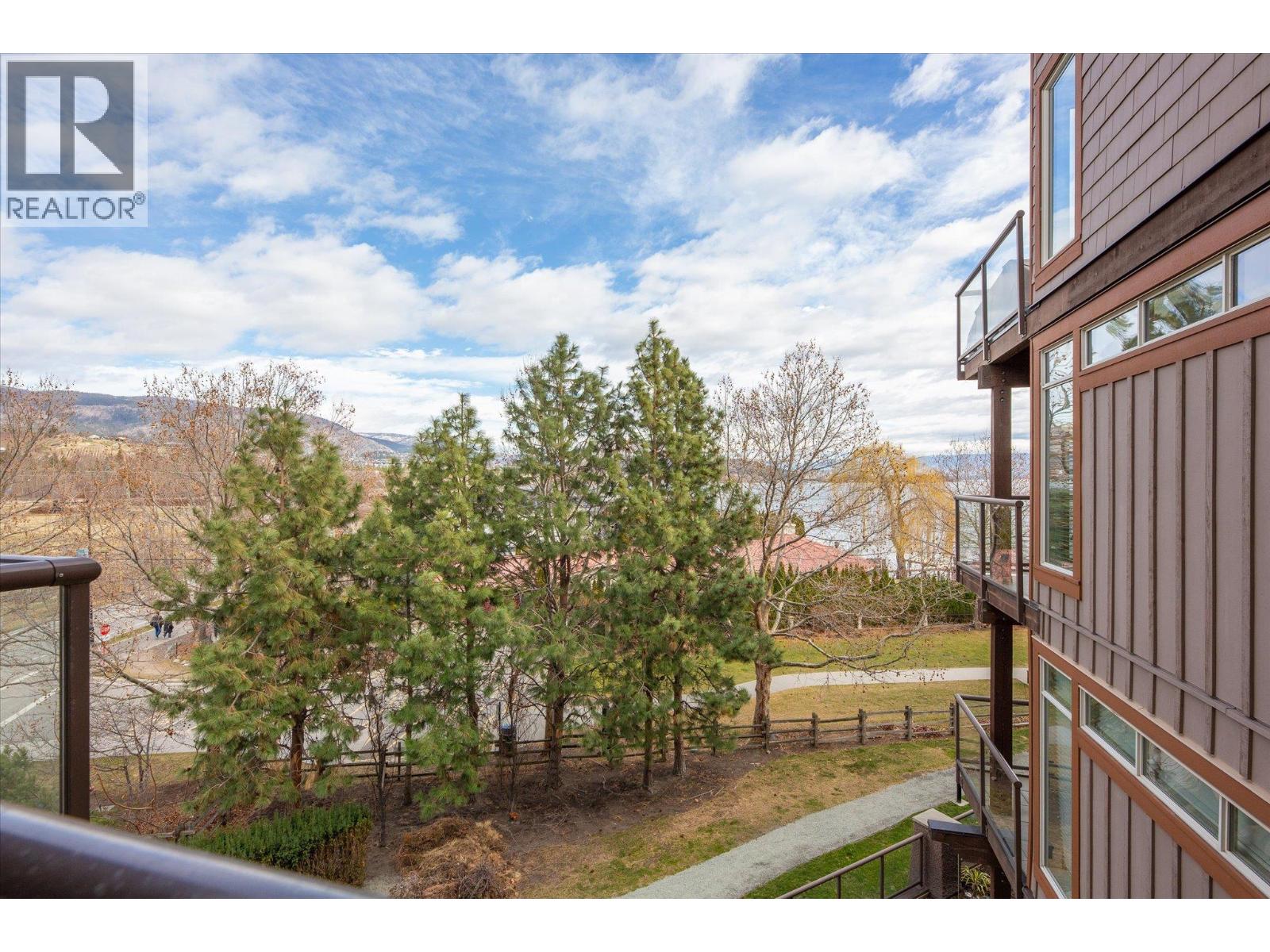 4205 Gellatly Road Unit# 305, West Kelowna
