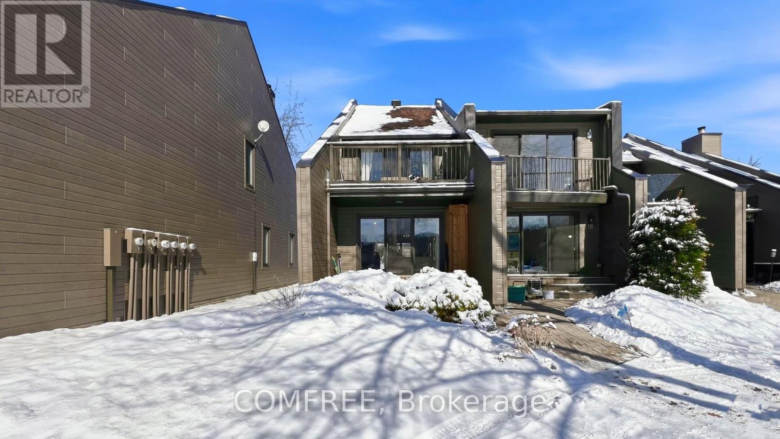 17 - 2890 PRESQU'ÎLE ROAD