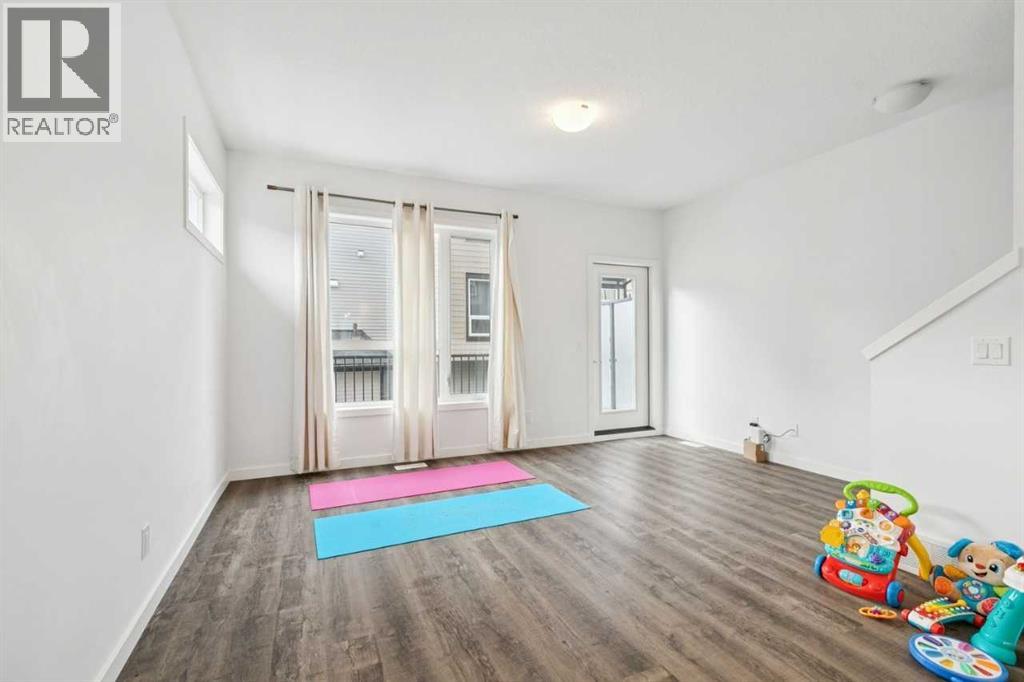 Single Family House for Sale in   Belmont Drive SW Belmont Calgary 