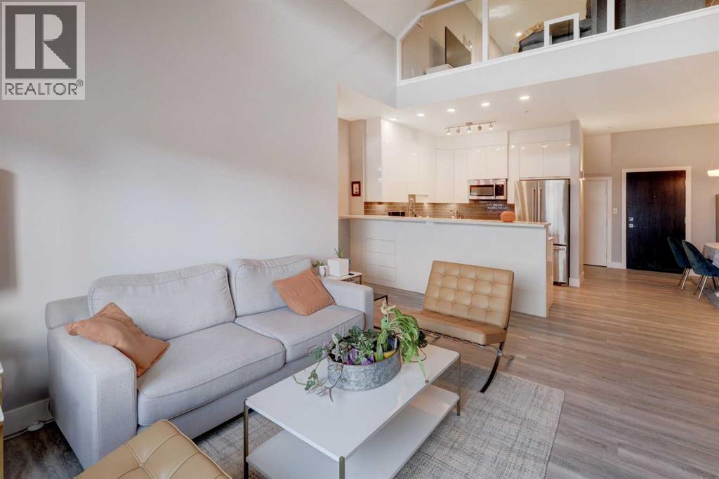 Single Family House Multi-level for Sale in    Avenue SW Bankview Calgary 