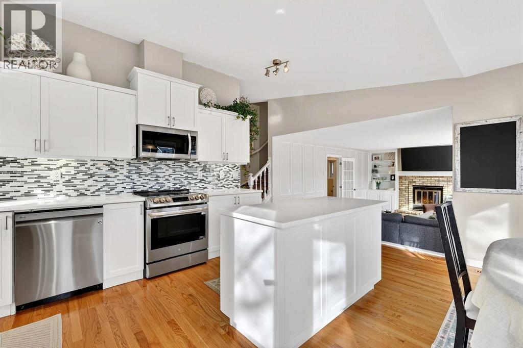 Single Family House for Sale in  Sunmills Place SE Sundance Calgary 