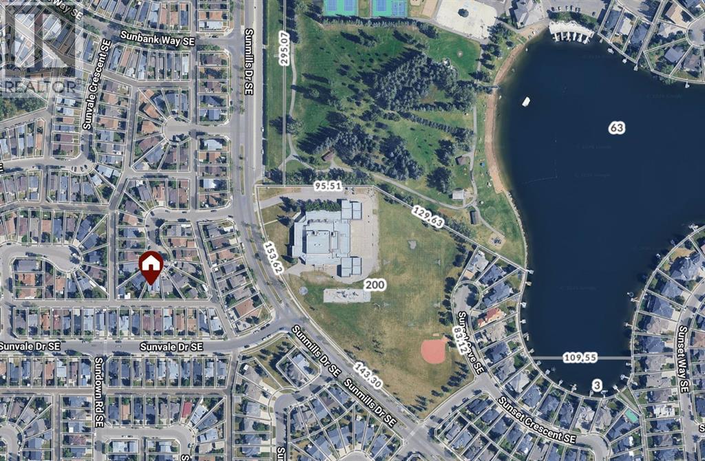 Single Family House for Sale in  Sunmills Place SE Sundance Calgary 