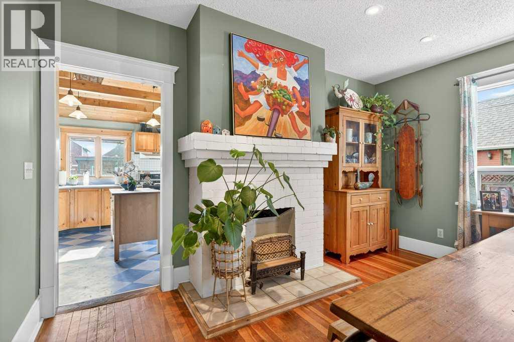 Single Family House for Sale in   Avenue SE Ramsay Calgary 