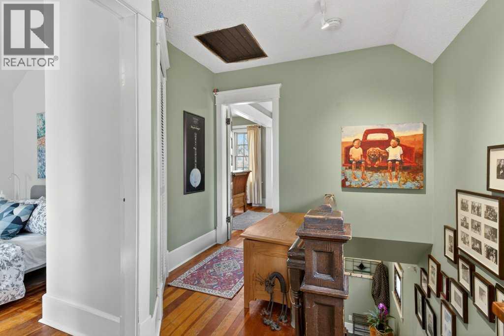 Single Family House for Sale in   Avenue SE Ramsay Calgary 