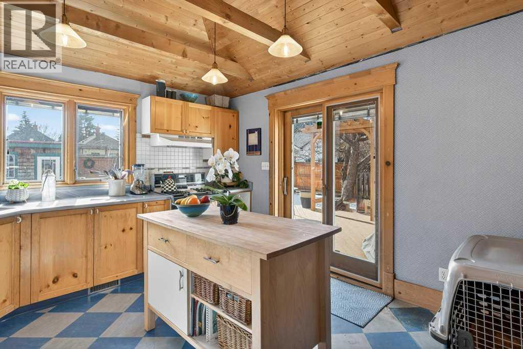 Single Family House for Sale in   Avenue SE Ramsay Calgary 