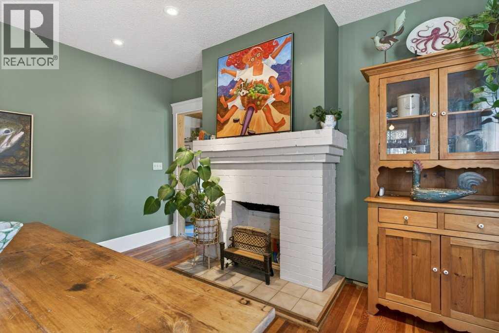 Single Family House for Sale in   Avenue SE Ramsay Calgary 