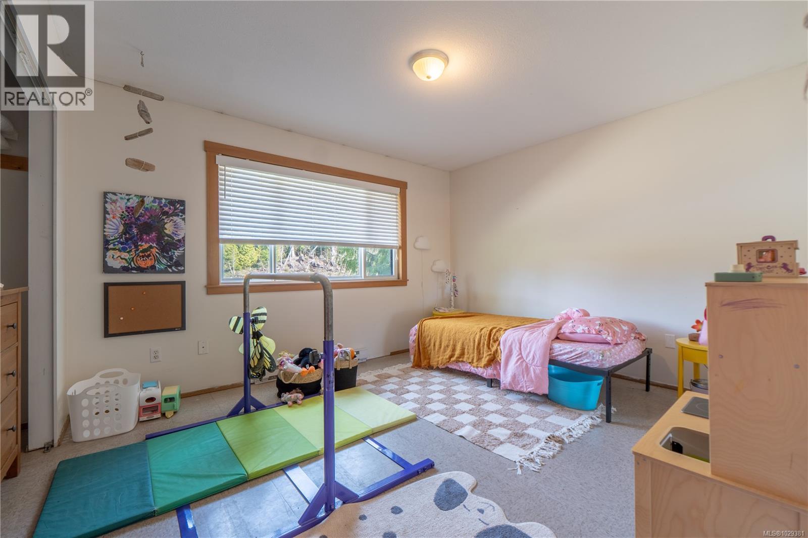 1950 CYNAMOCKA RD - 15