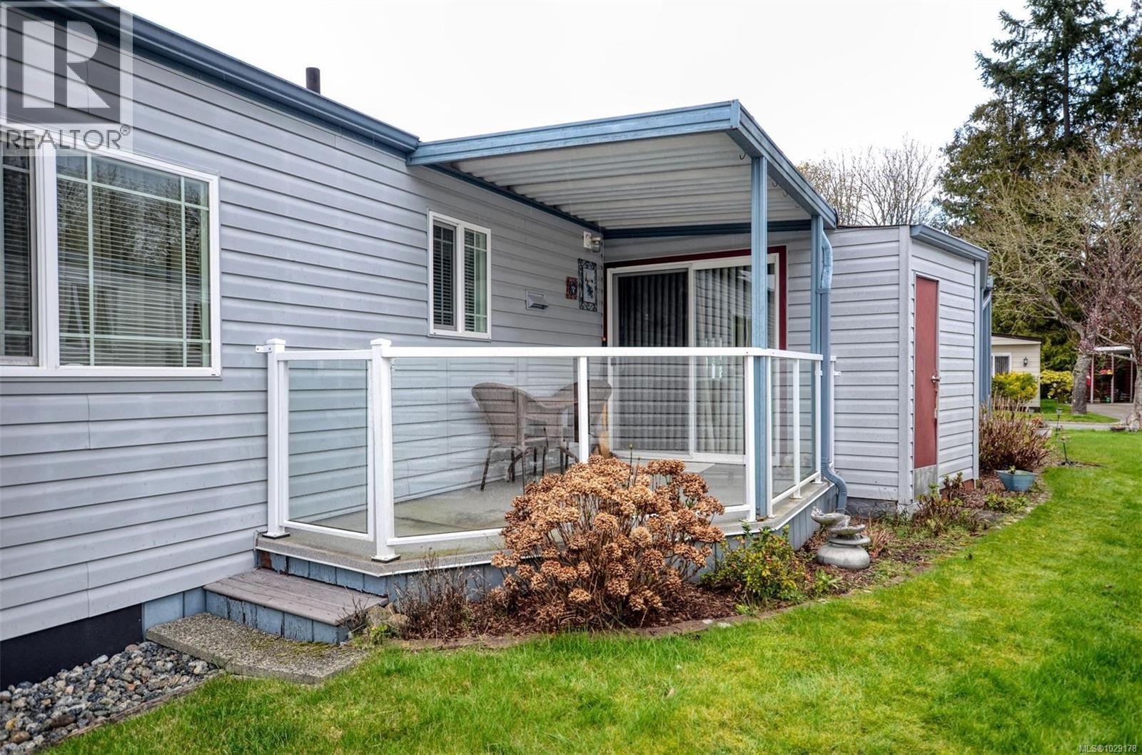  9413 Brookwood Drive, Sidney