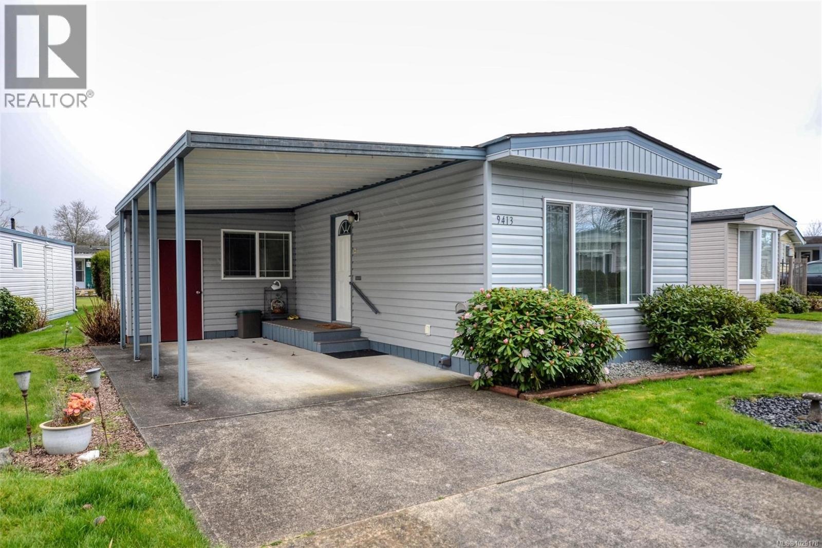  9413 Brookwood Drive, Sidney