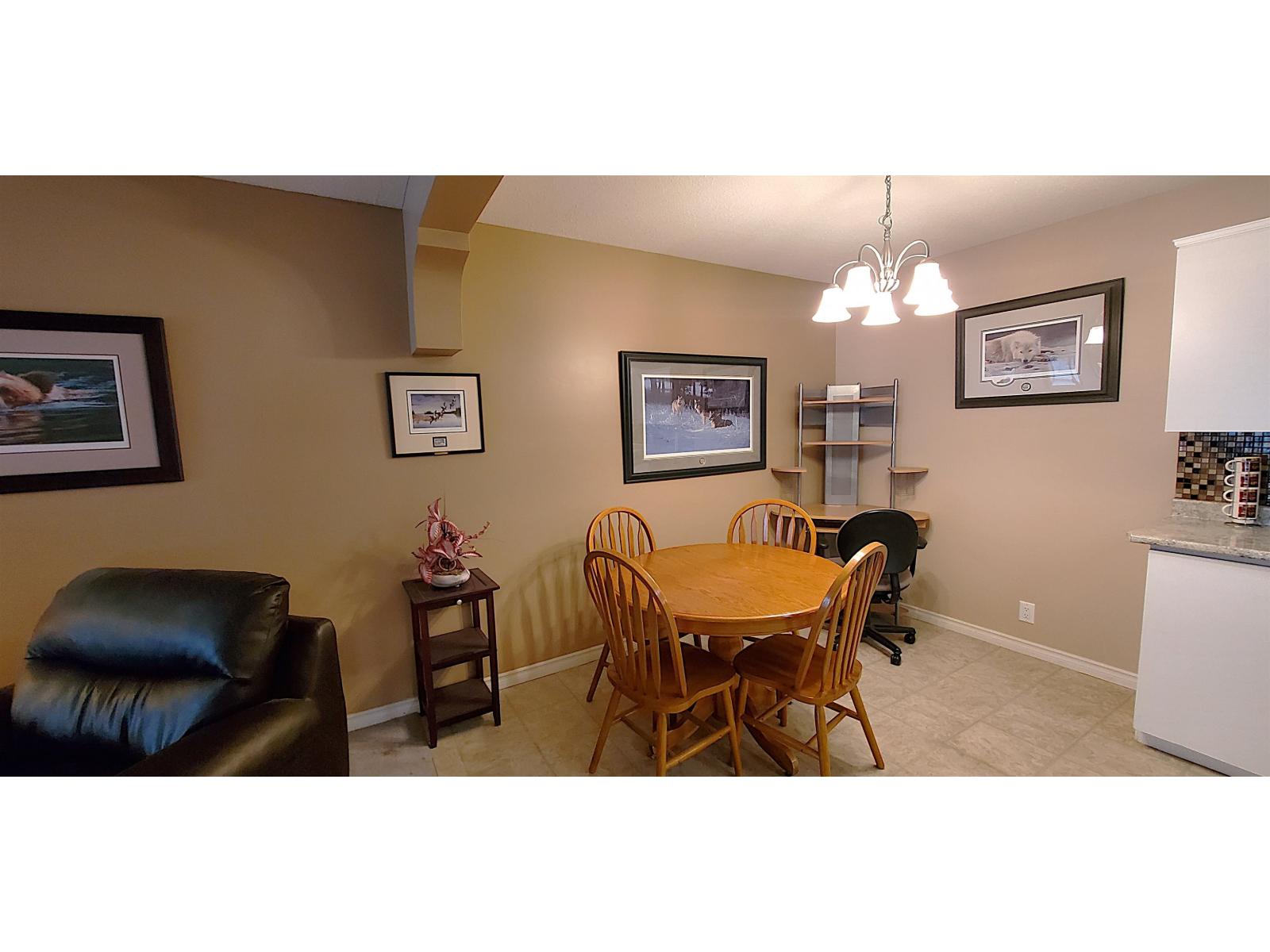 202 33464 GEORGE FERGUSON WAY, Abbotsford