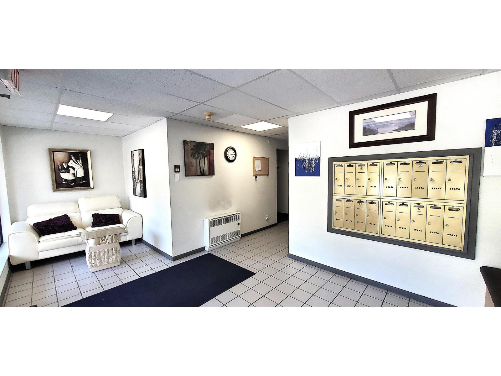 202 33464 GEORGE FERGUSON WAY, Abbotsford