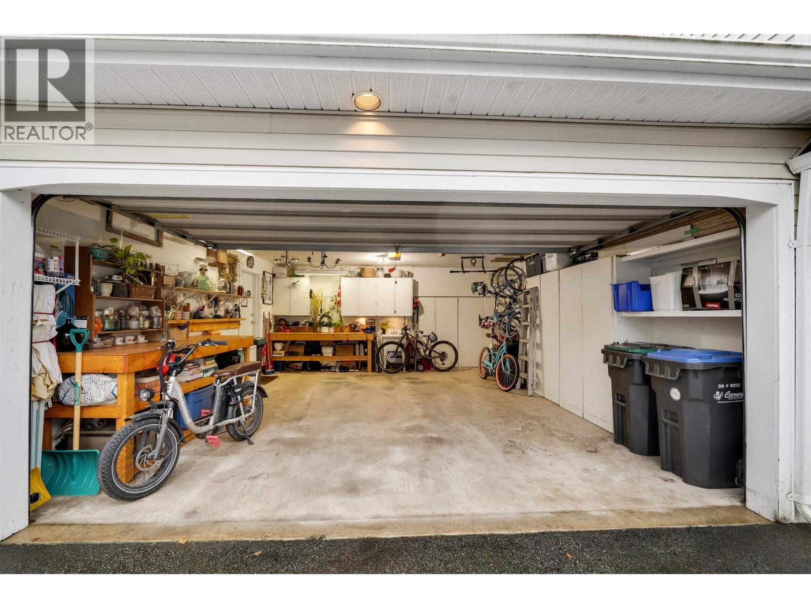 28 1821 WILLOW CRESCENT, Squamish