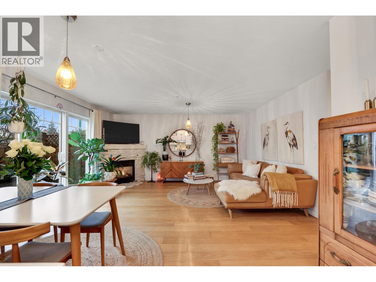 28 1821 WILLOW CRESCENT, Squamish