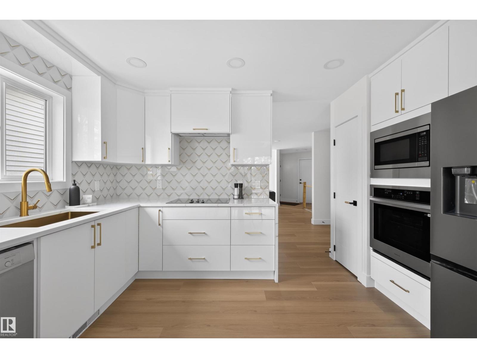 
          259 REGENCY Drive
            <br/>
            <span>Sherwood Park</span>
            , 
            <span>AB</span>
             <span>T8A5P4</span>
         - Photo 14