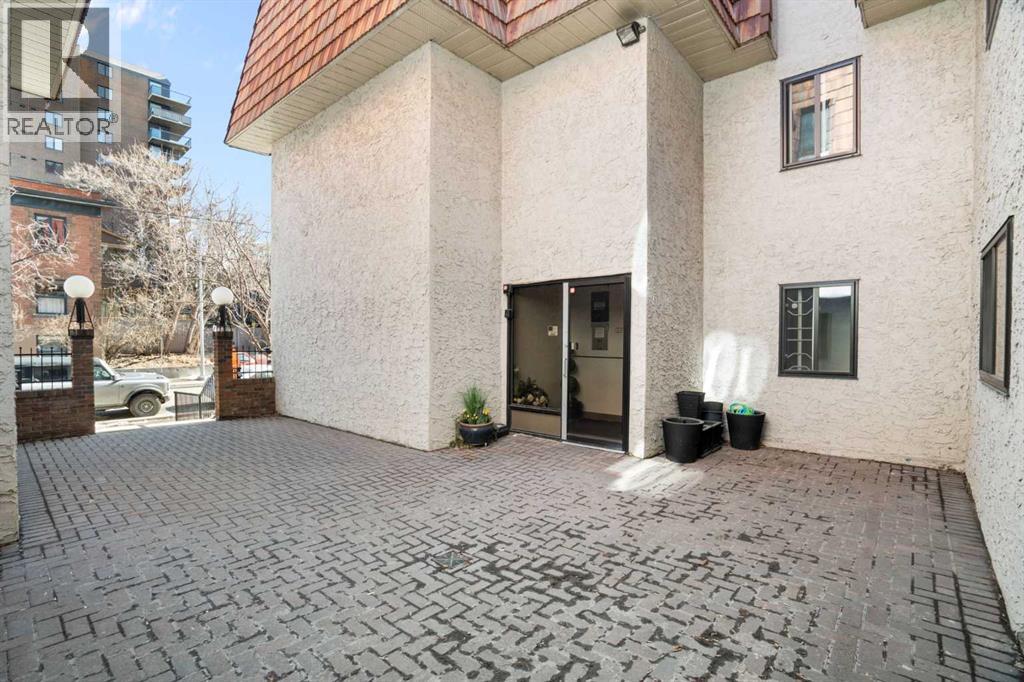 #304 305 25 AVENUE SW - 5