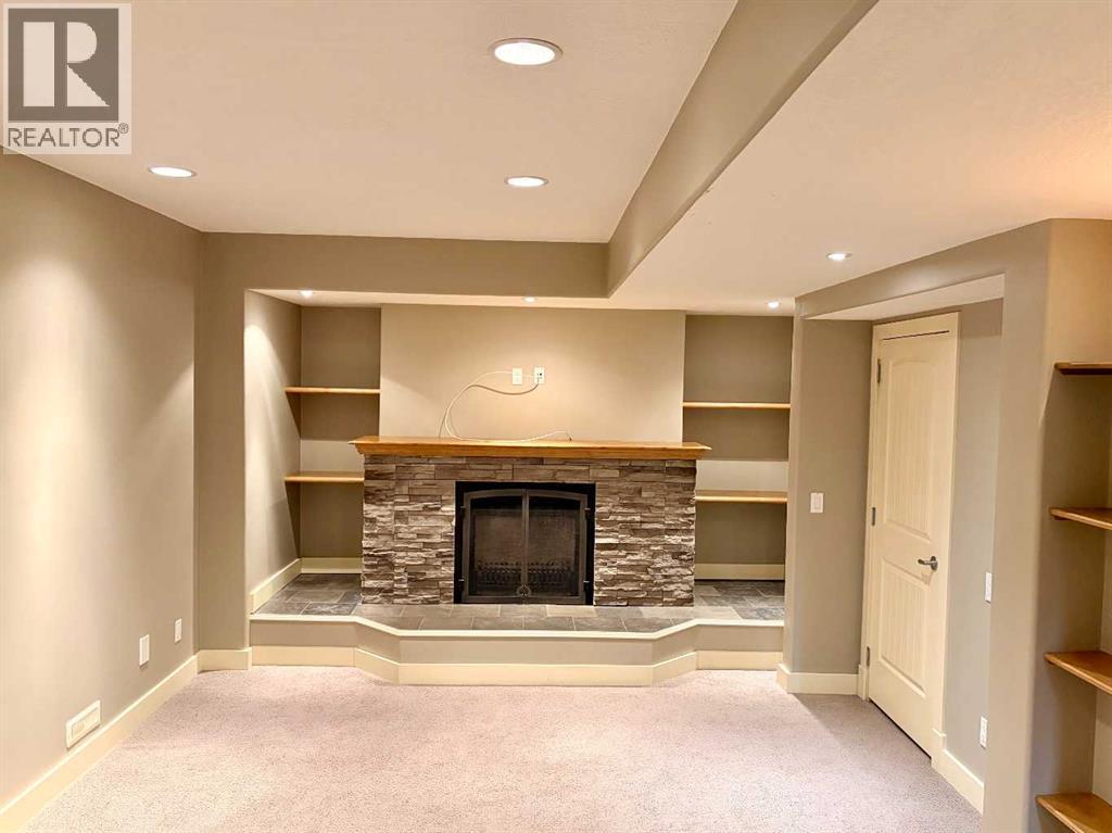 Single Family House for Sale in   Avenue NW Mount Pleasant Calgary 