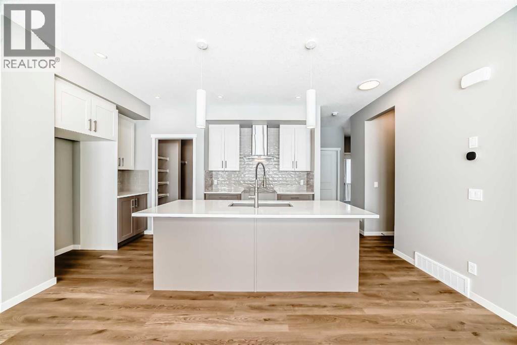 Single Family House for Sale in  Bartlett Way SE Rangeview Calgary 