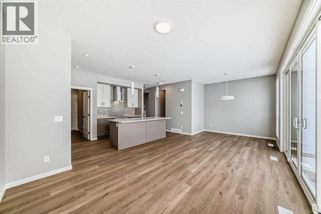 Single Family House for Sale in  Bartlett Way SE Rangeview Calgary 