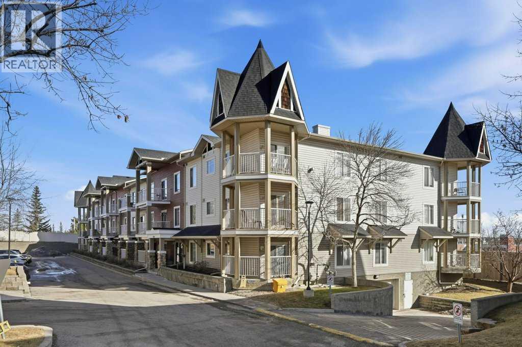 Single Family House for Sale in   Panamount Drive NW Panorama Hills Calgary 