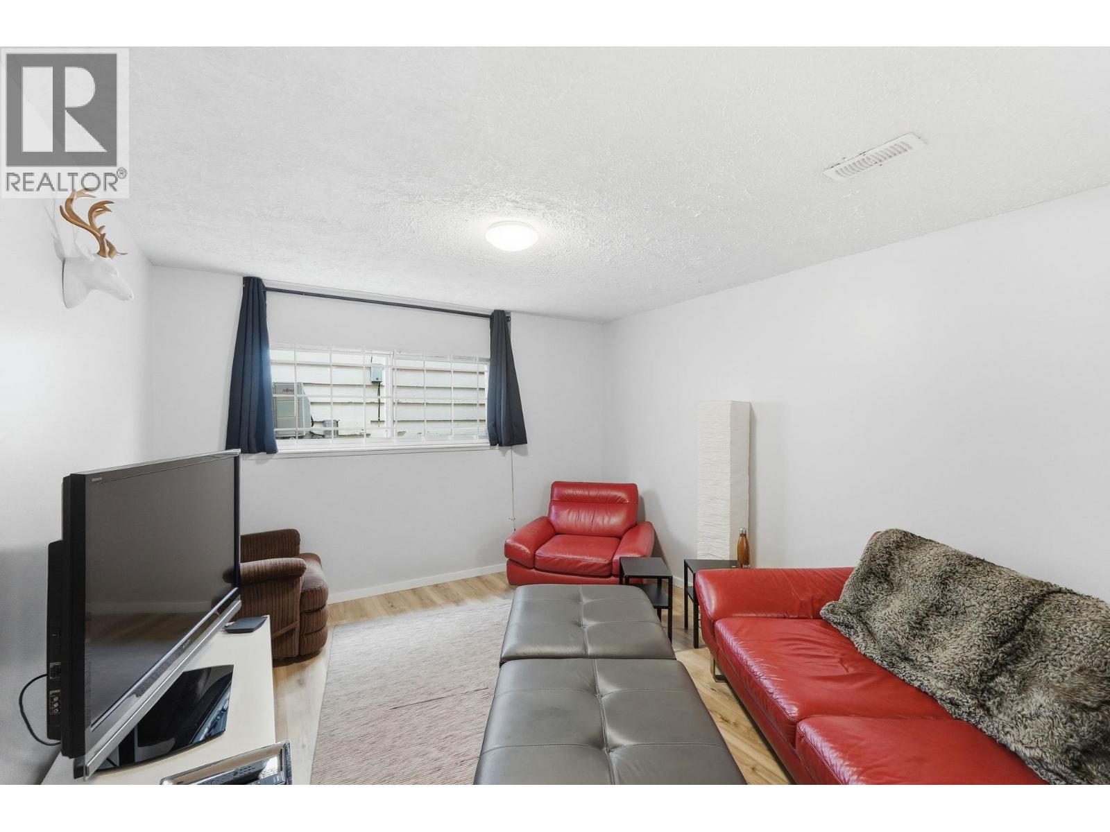 375 Norton Street - 33