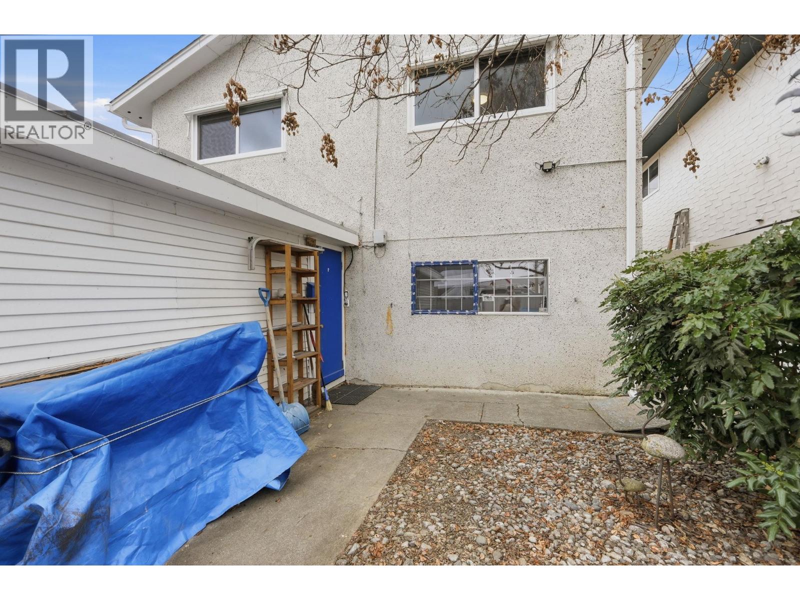375 Norton Street - 38