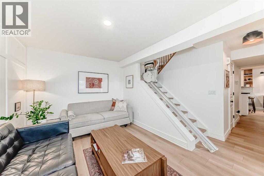 Single Family House for Sale in   Glamis Green SW Glamorgan Calgary 