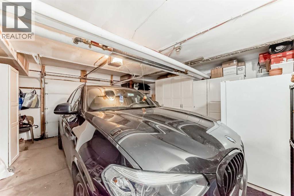 Single Family House for Sale in   Glamis Green SW Glamorgan Calgary 