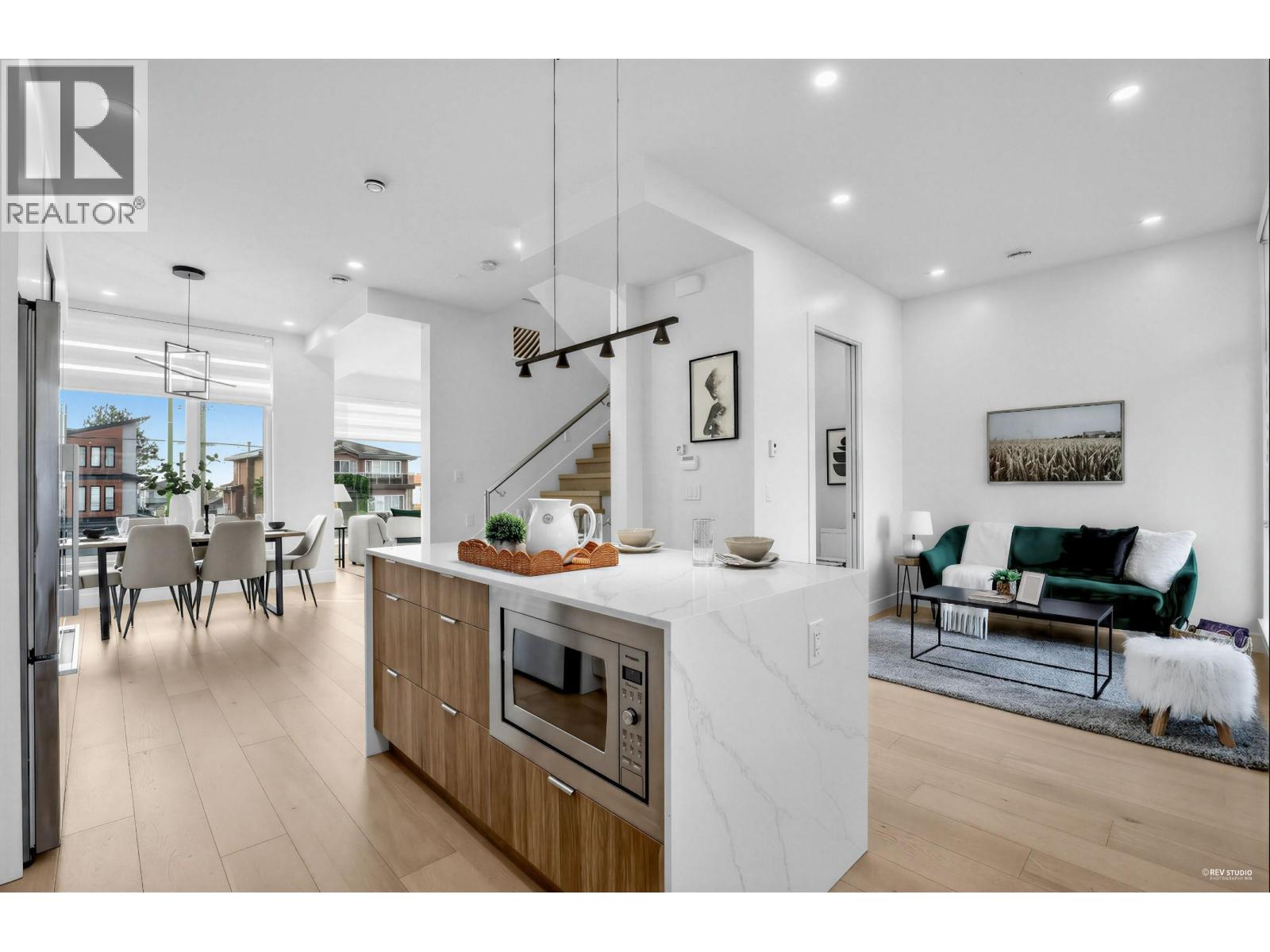 5605 RUMBLE STREET, Burnaby