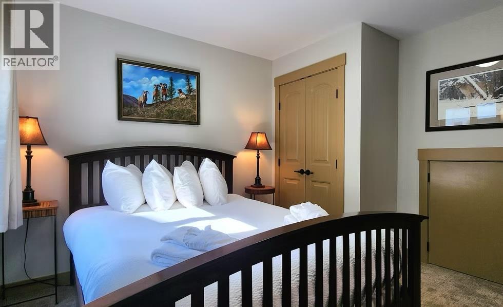 6844 Madrid Way Unit# 321, Fintry