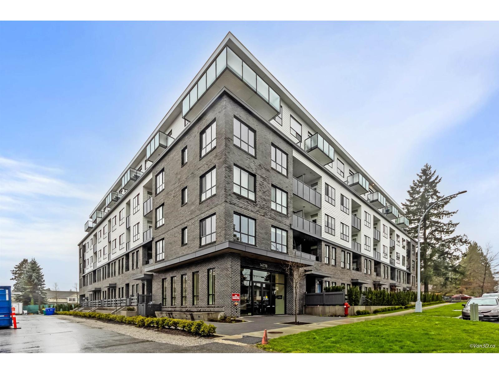 204 14778 106 Avenue - main photo