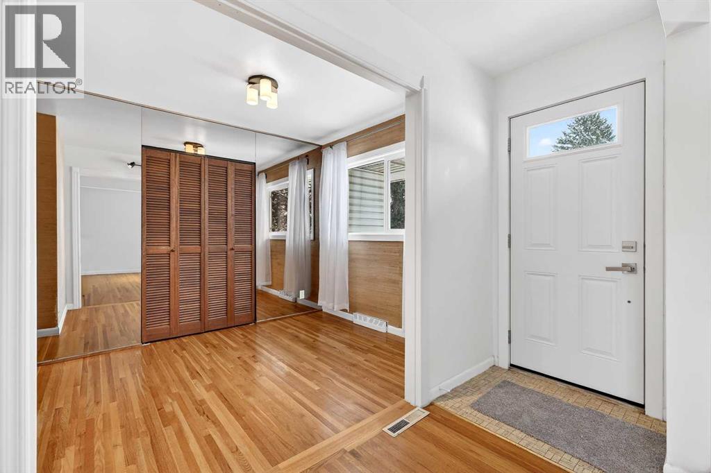 Single Family House Bungalow for Sale in  Hillary Crescent SW Haysboro Calgary 