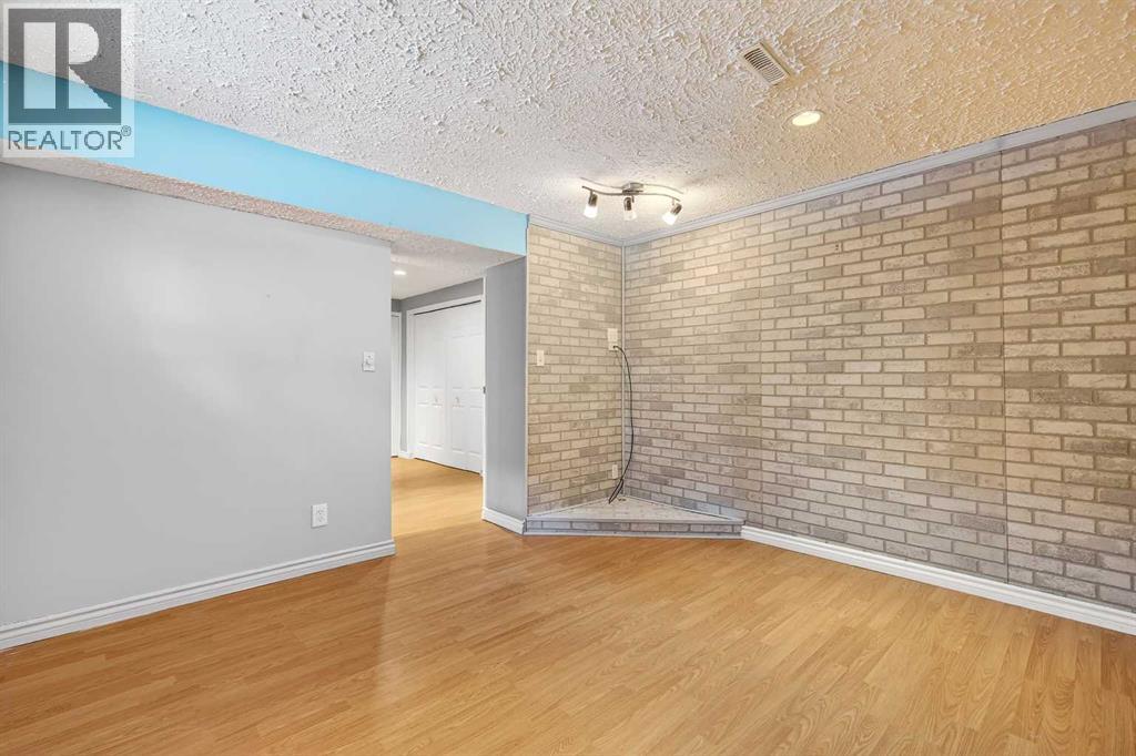 Single Family House Bungalow for Sale in  Hillary Crescent SW Haysboro Calgary 