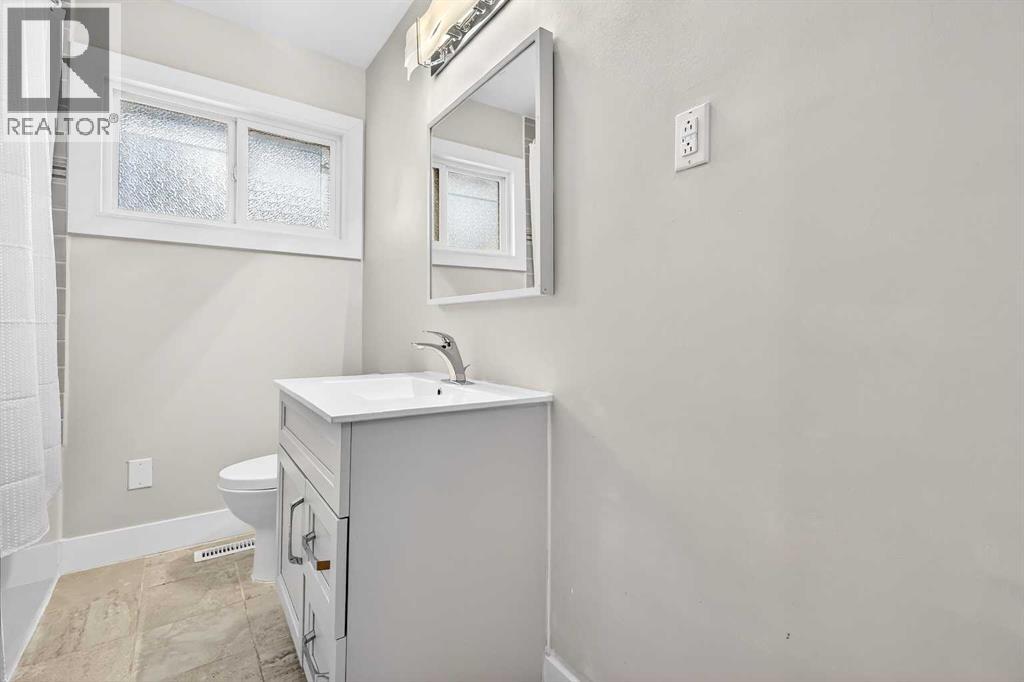 Single Family House Bungalow for Sale in  Hillary Crescent SW Haysboro Calgary 